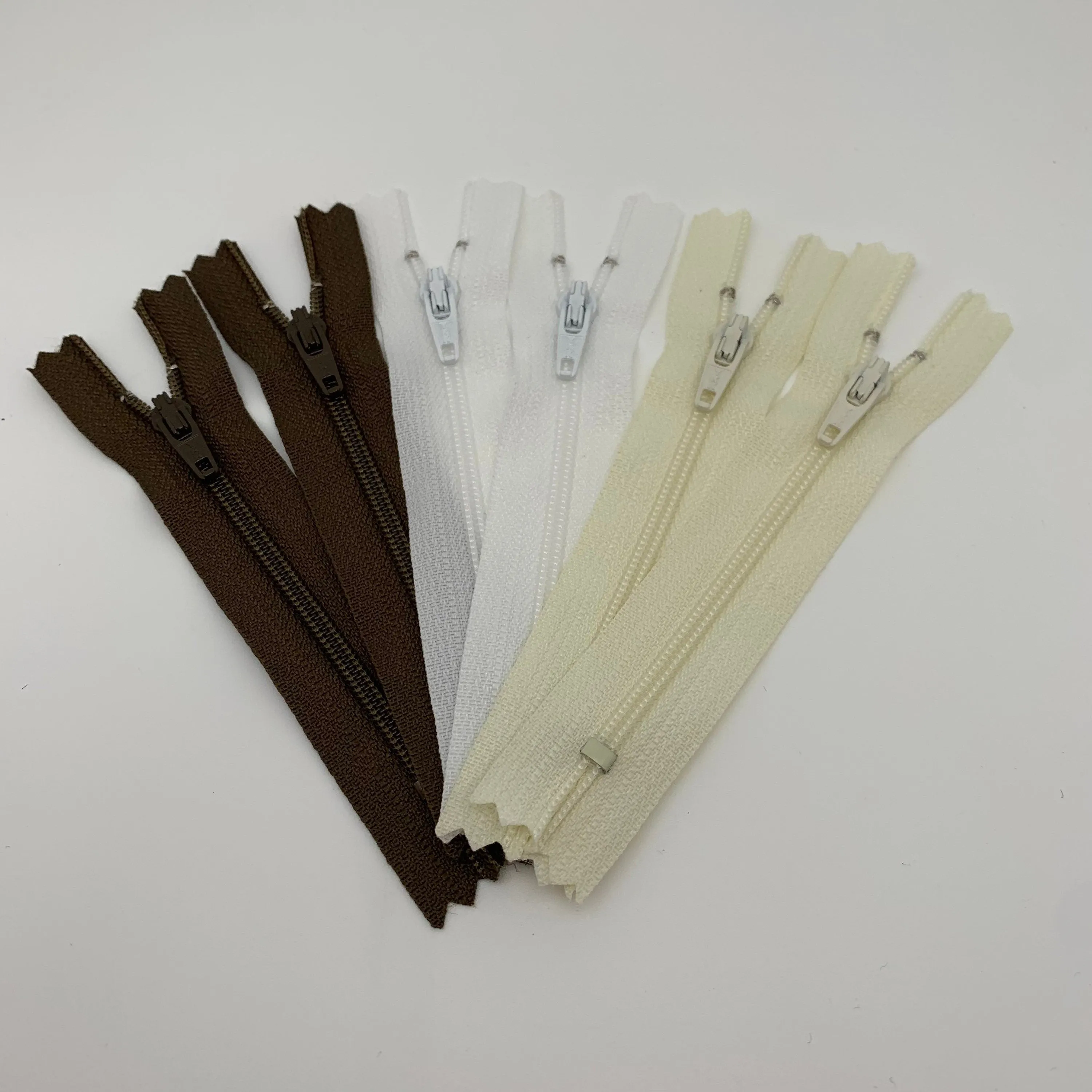 6pc 4" YKK nylon zipper