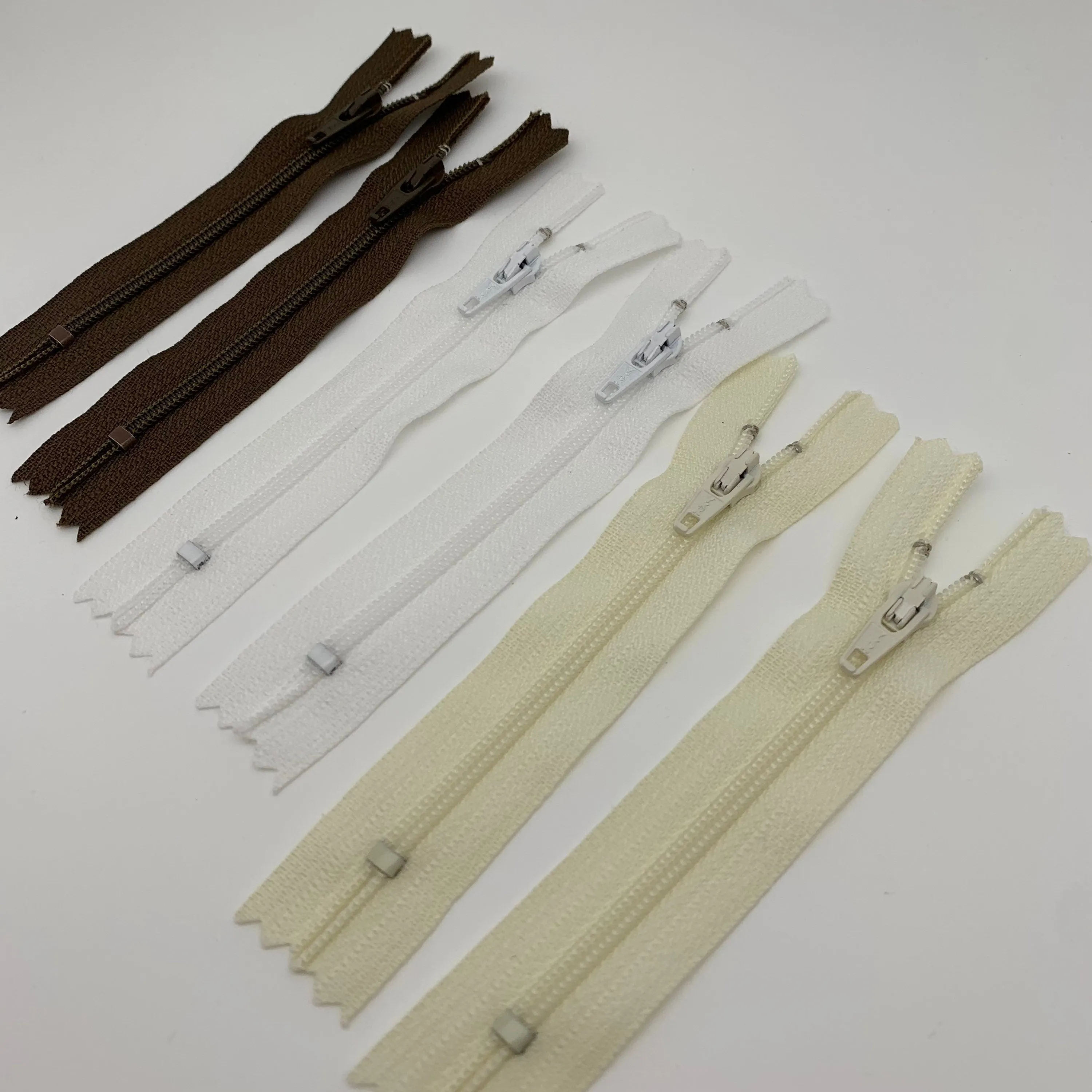 6pc 4" YKK nylon zipper