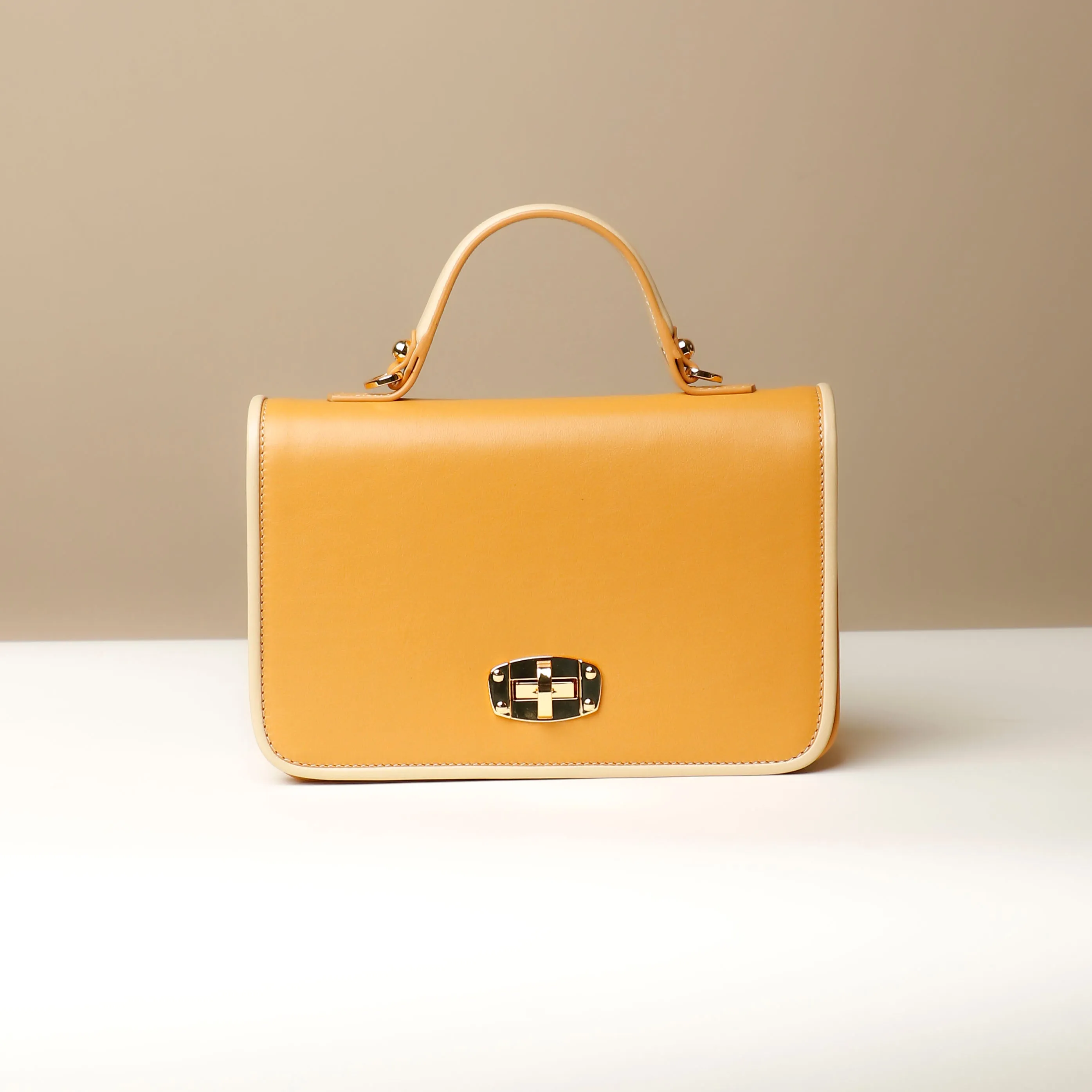 Amaris Bag
