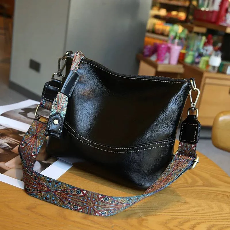Aria — Stylish Bag for Everyday Elegance