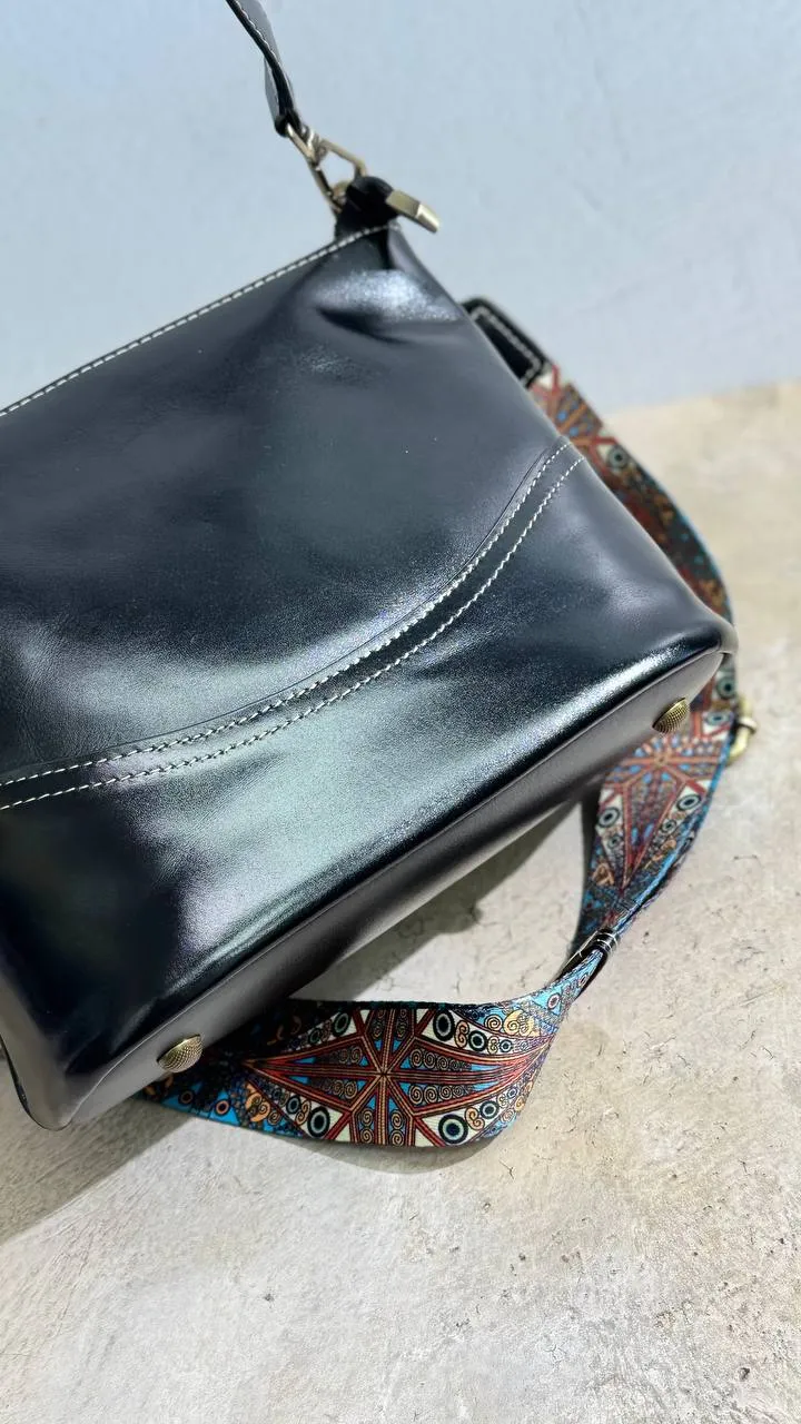 Aria — Stylish Bag for Everyday Elegance