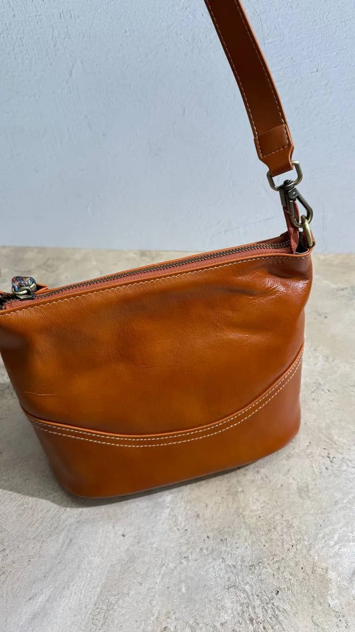 Aria — Stylish Bag for Everyday Elegance