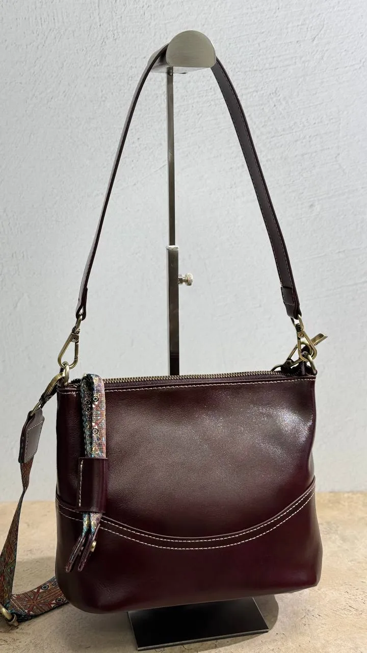 Aria — Stylish Bag for Everyday Elegance