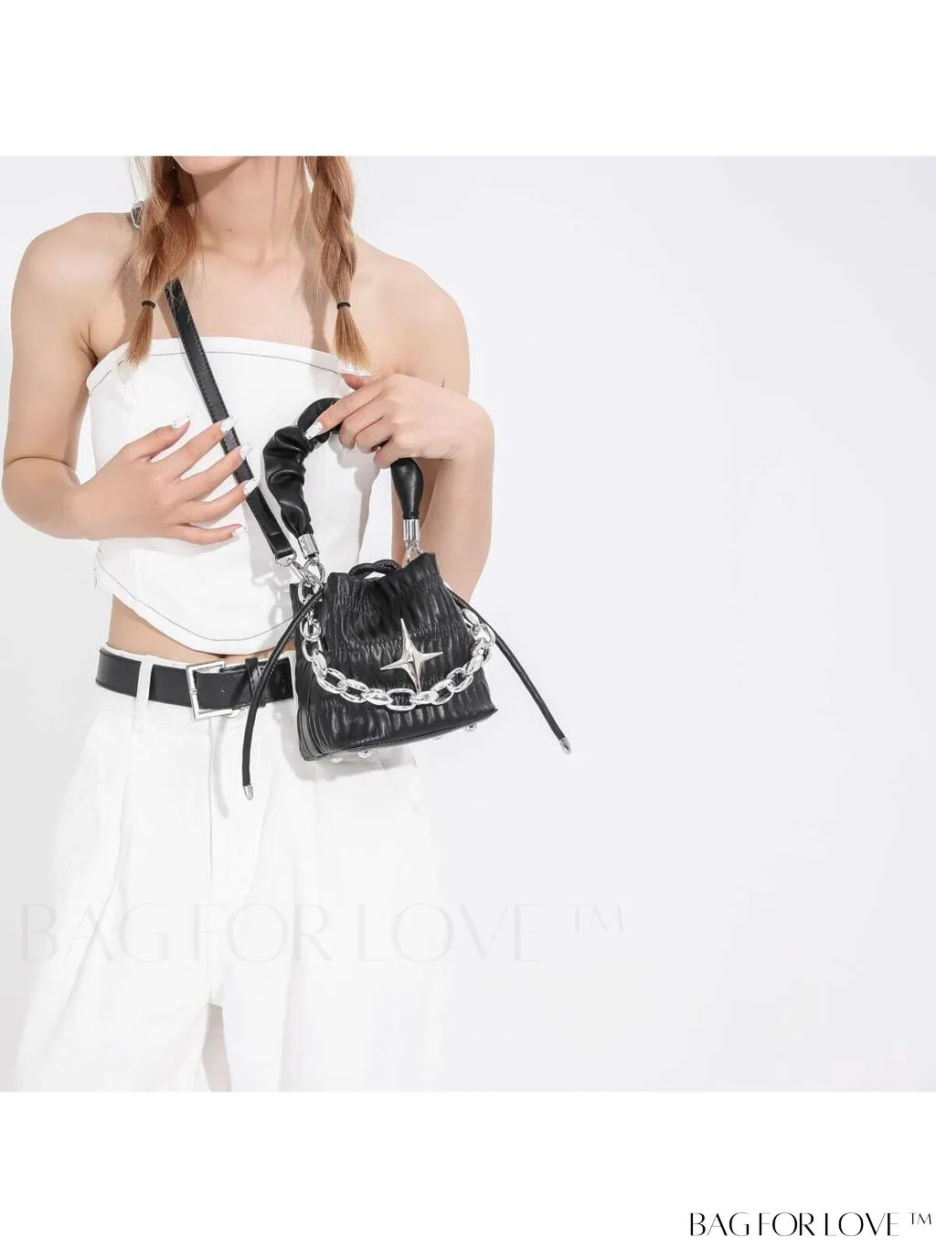 BagForLove - Chic Black Pleated Drawstring Bucket Bag with Stylish Metallic Chain Handle