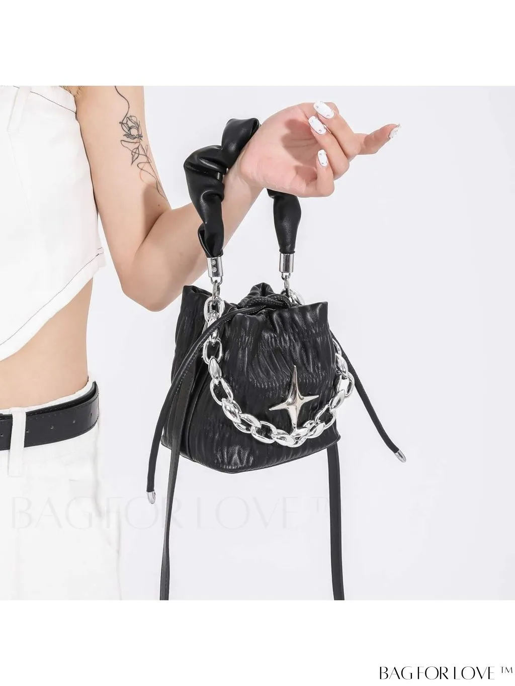 BagForLove - Chic Black Pleated Drawstring Bucket Bag with Stylish Metallic Chain Handle