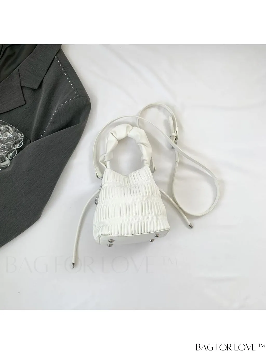 BagForLove - Chic Black Pleated Drawstring Bucket Bag with Stylish Metallic Chain Handle