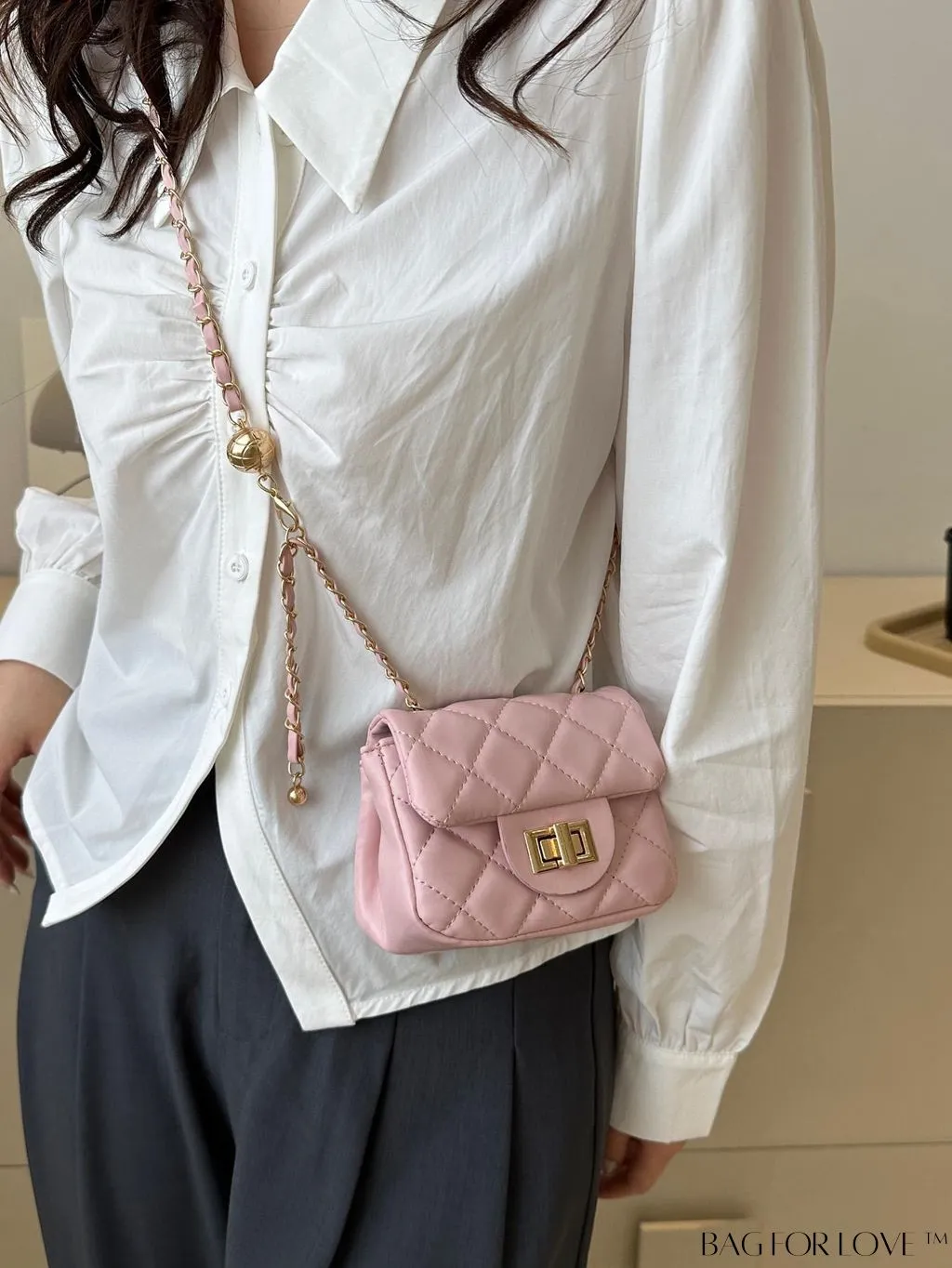 BagForLove - Chic Mini Square Bag with Argyle Pattern and Turn-lock Fastening