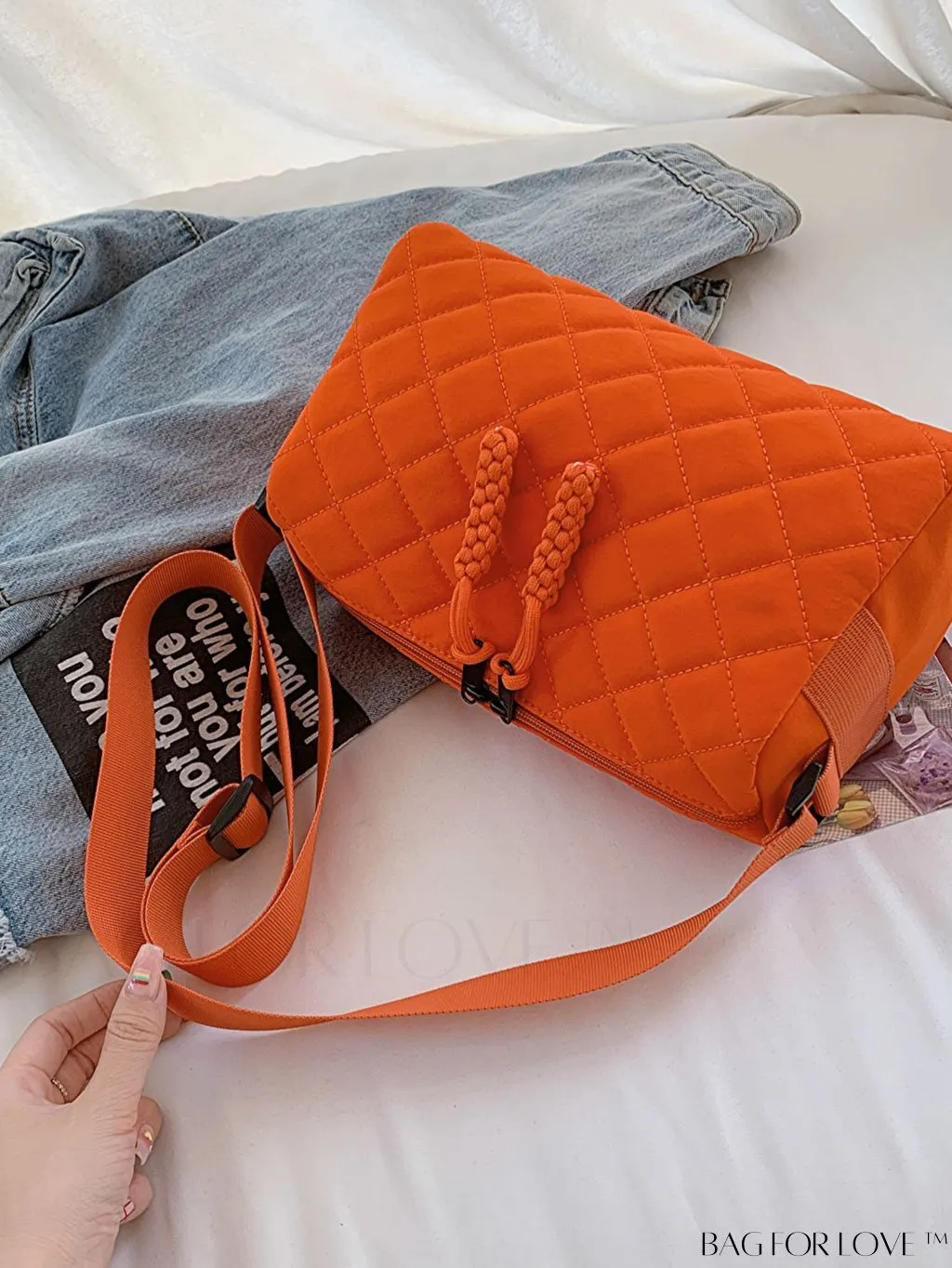 BagForLove - Chic Rhombus Pattern Crossbody Bag - Stylish and Versatile