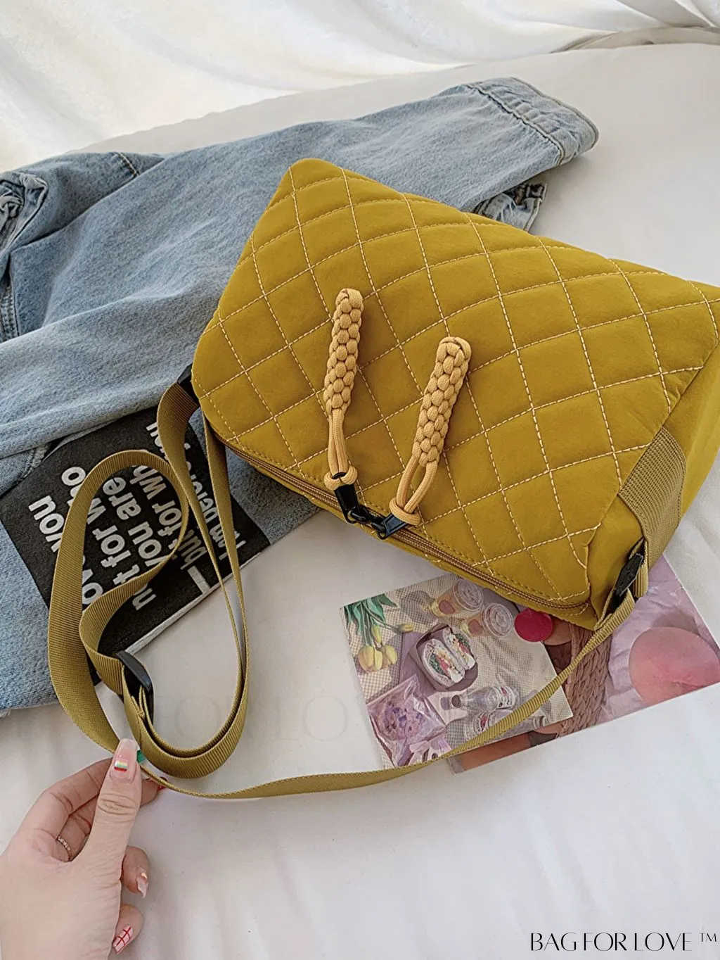 BagForLove - Chic Rhombus Pattern Crossbody Bag - Stylish and Versatile