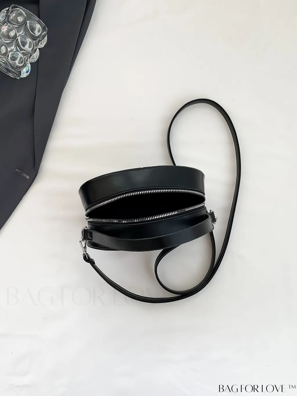 BagForLove - Chic Round Shape Mini Handbag - Versatile & Stylish for Any Occasion
