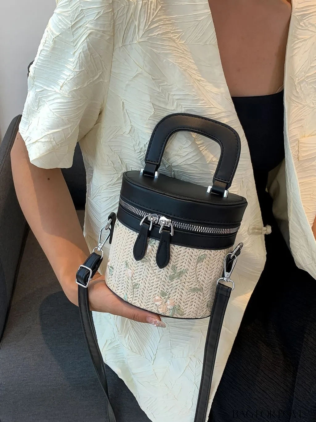 BagForLove - Colorblock Vacation Style Mini Handbag: Flower Pattern, Adjustable Strap