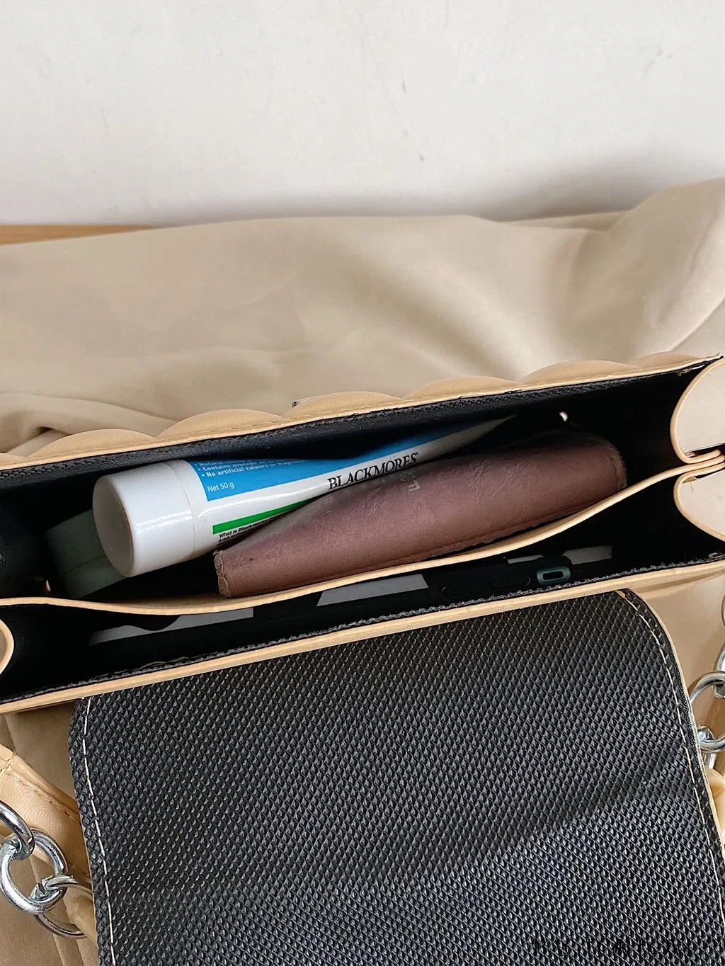BagForLove - Compact Chain-Adorned Satchel: Stylish and Functional
