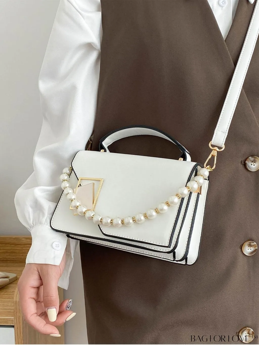 BagForLove - Compact Metallic Chain Flap Bag with Square Design