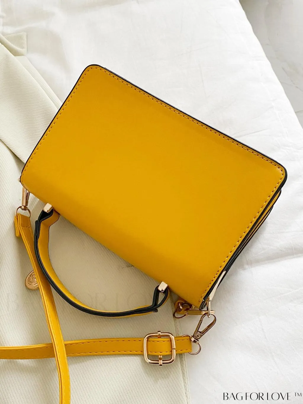 BagForLove - Compact Metallic Chain Flap Bag with Square Design