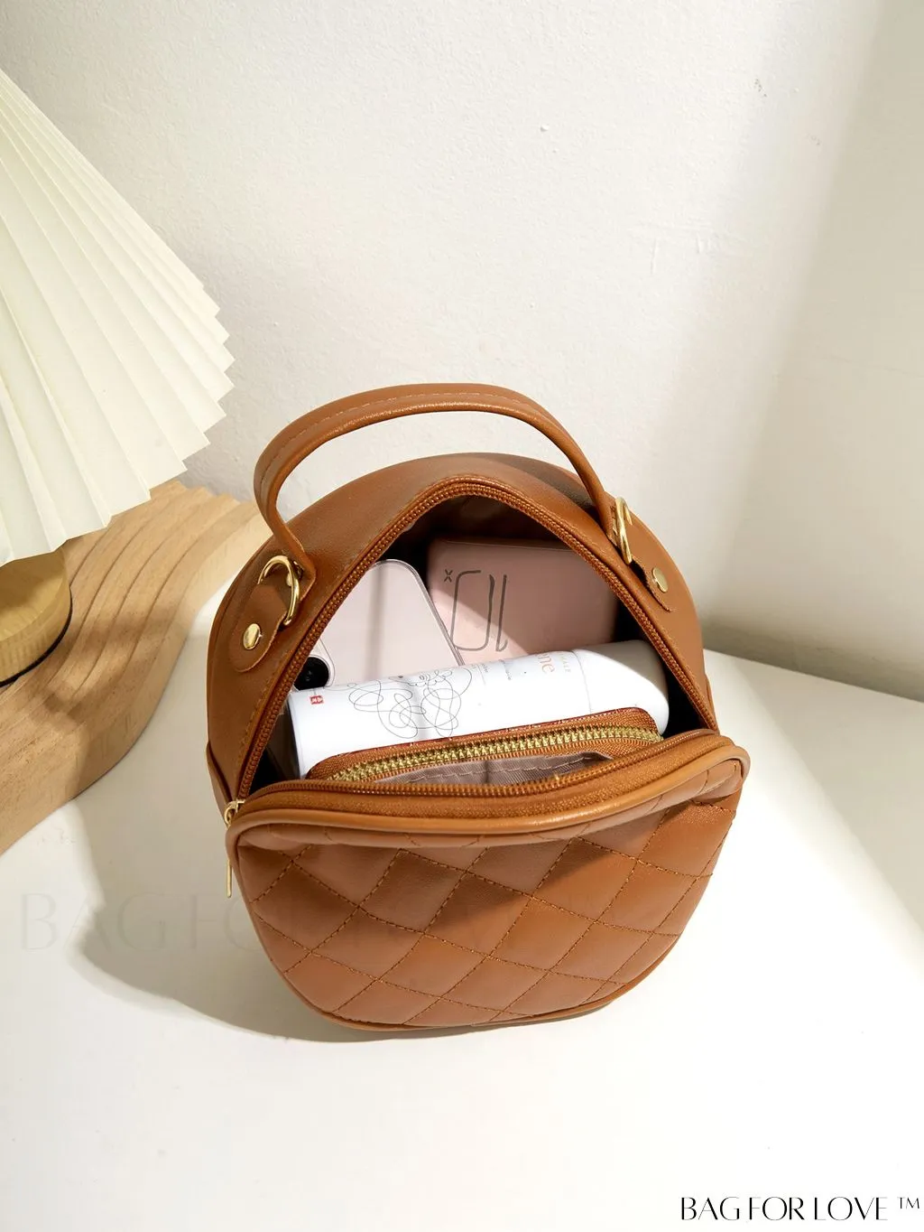BagForLove - Compact Metallic Circle Bag with Decorative Satchel Design