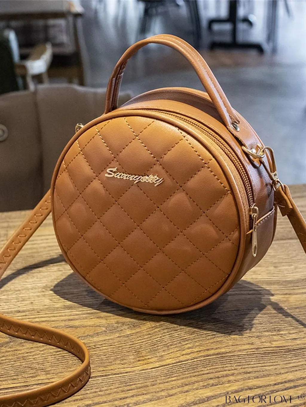 BagForLove - Compact Metallic Circle Bag with Decorative Satchel Design