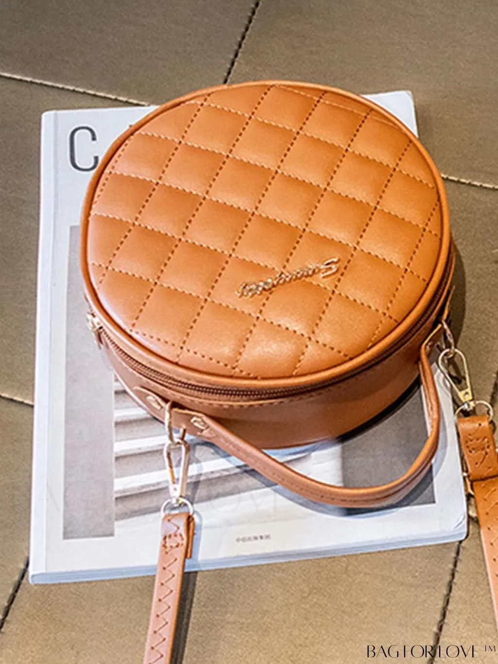 BagForLove - Compact Metallic Circle Bag with Decorative Satchel Design