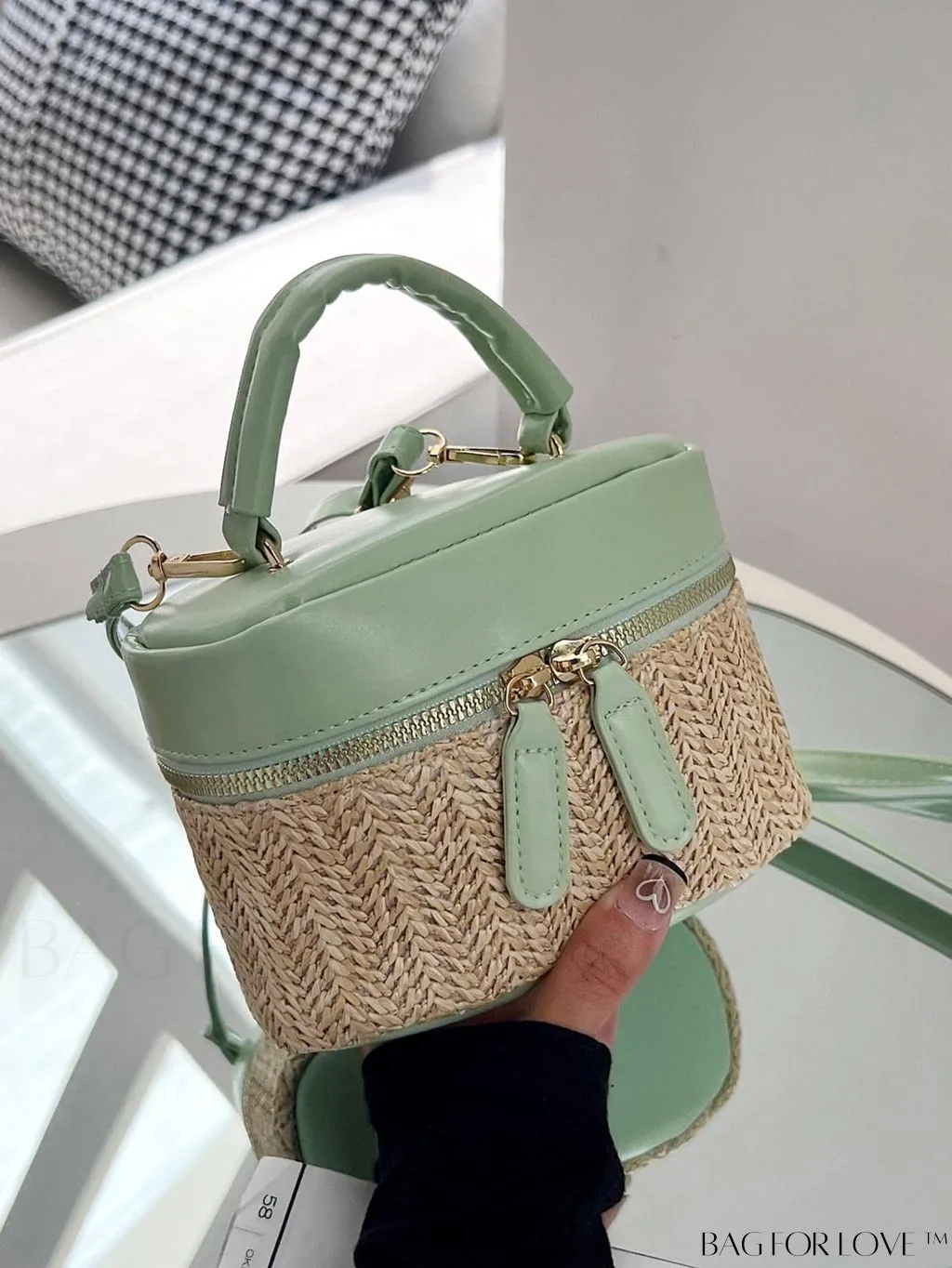 BagForLove - Compact Multicolored Straw Handbag