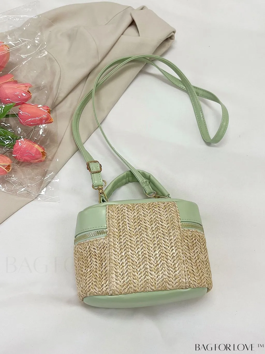 BagForLove - Compact Multicolored Straw Handbag