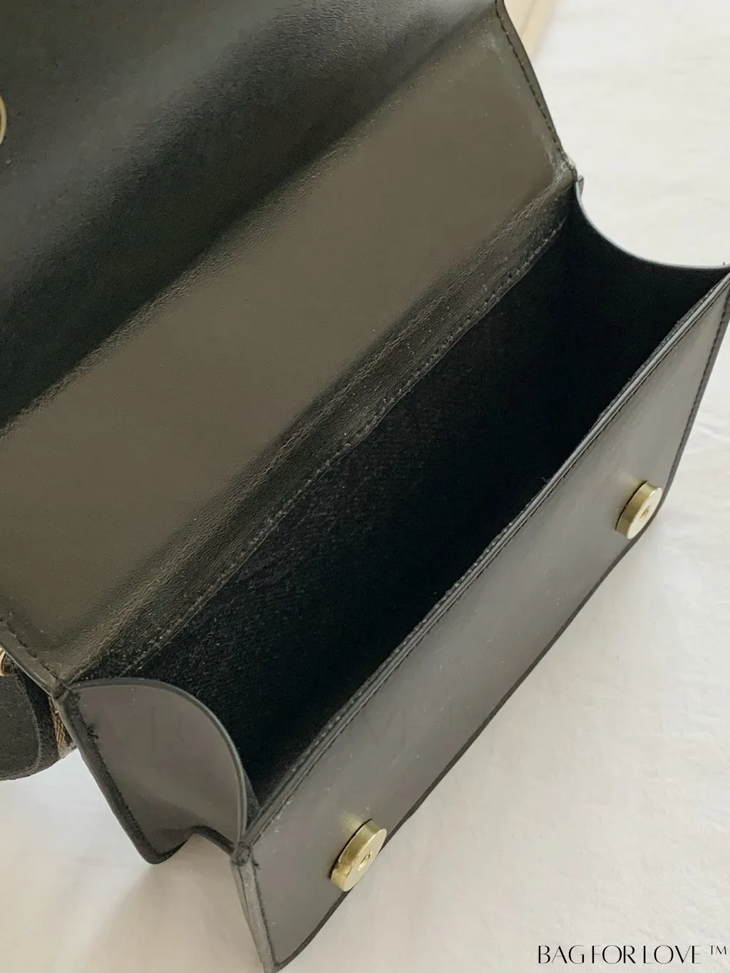 BagForLove - Compact Quilted Satchel: Elegant and Versatile