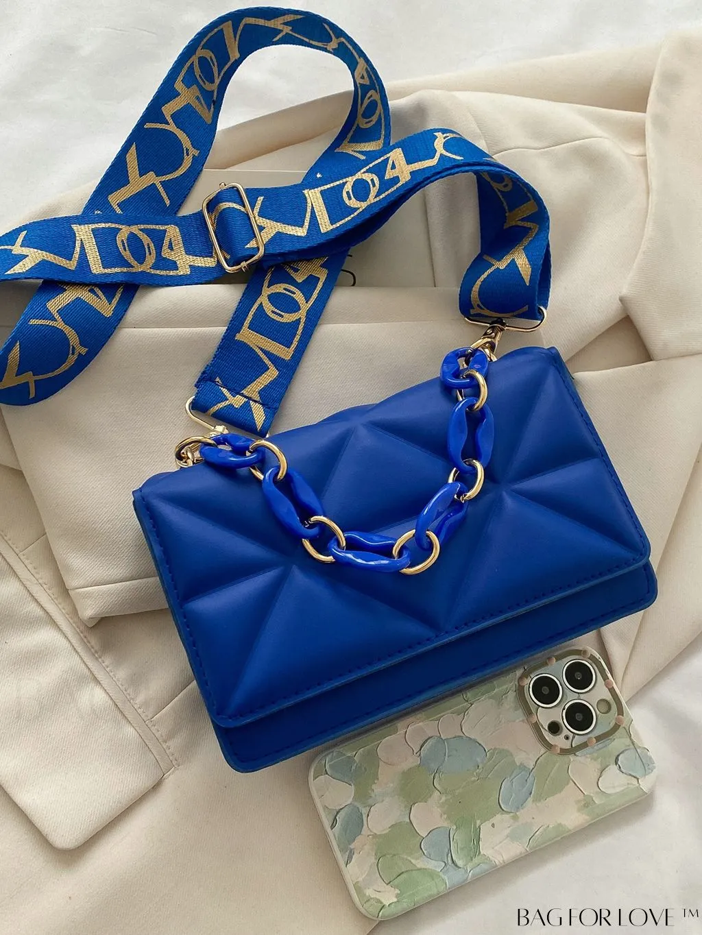 BagForLove - Compact Quilted Satchel: Elegant and Versatile