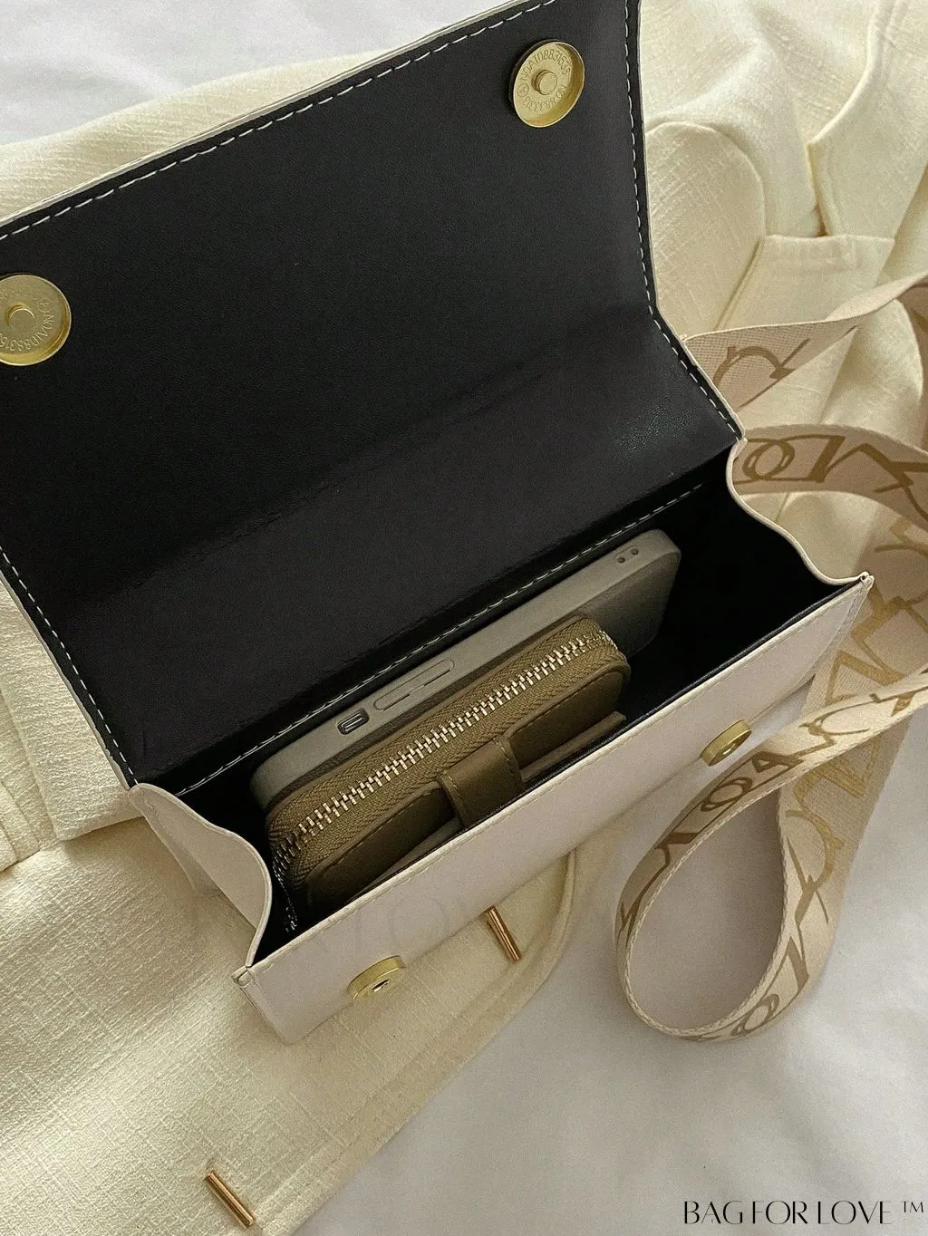 BagForLove - Compact Quilted Satchel: Elegant and Versatile