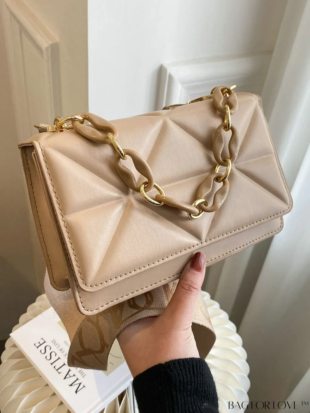 BagForLove - Compact Quilted Satchel: Elegant and Versatile