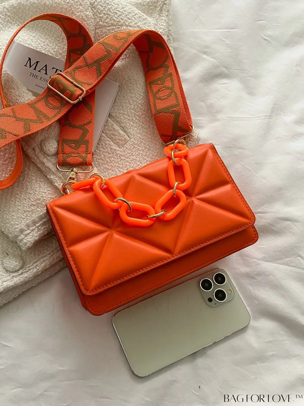 BagForLove - Compact Quilted Satchel: Elegant and Versatile