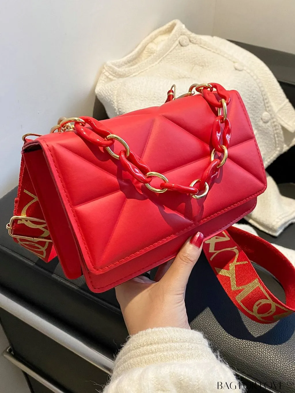 BagForLove - Compact Quilted Satchel: Elegant and Versatile