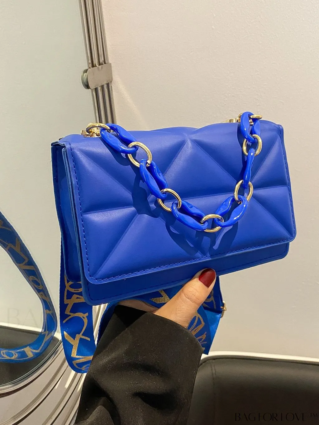 BagForLove - Compact Quilted Satchel: Elegant and Versatile