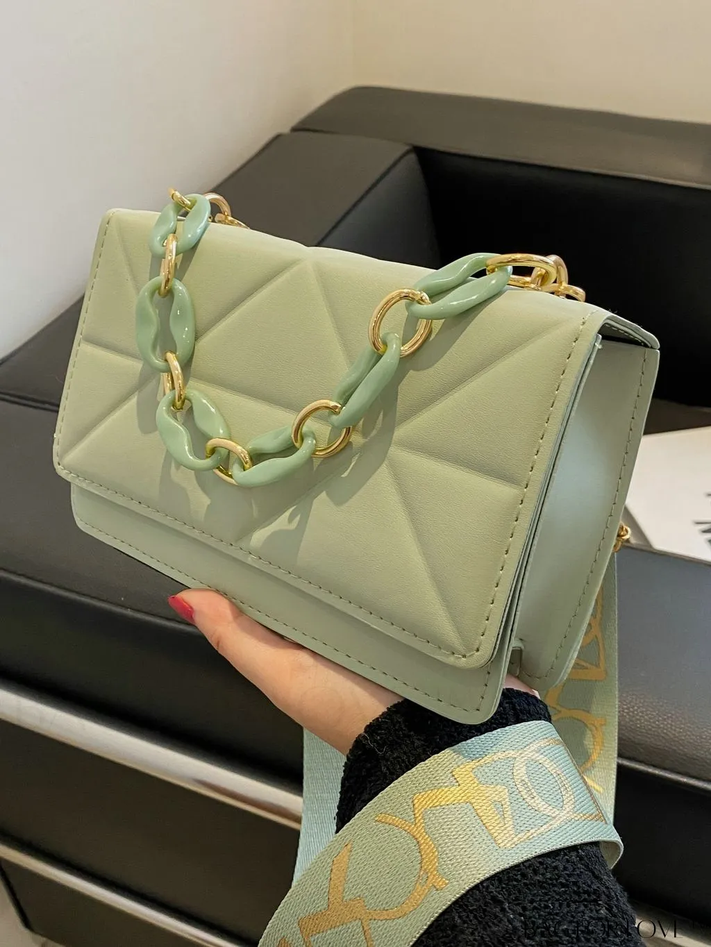 BagForLove - Compact Quilted Satchel: Elegant and Versatile