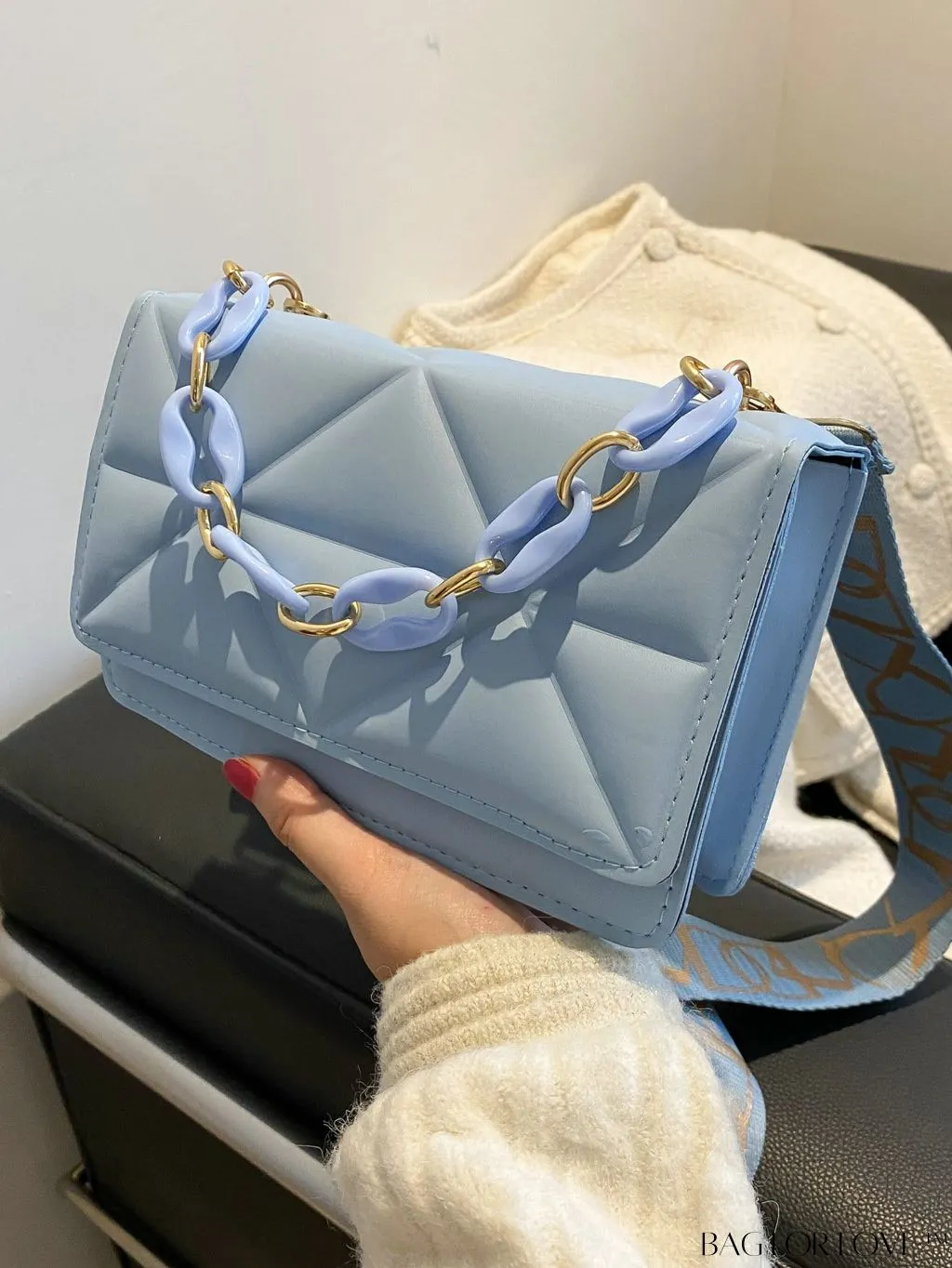 BagForLove - Compact Quilted Satchel: Elegant and Versatile