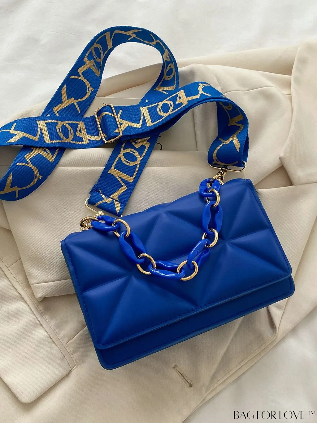 BagForLove - Compact Quilted Satchel: Elegant and Versatile