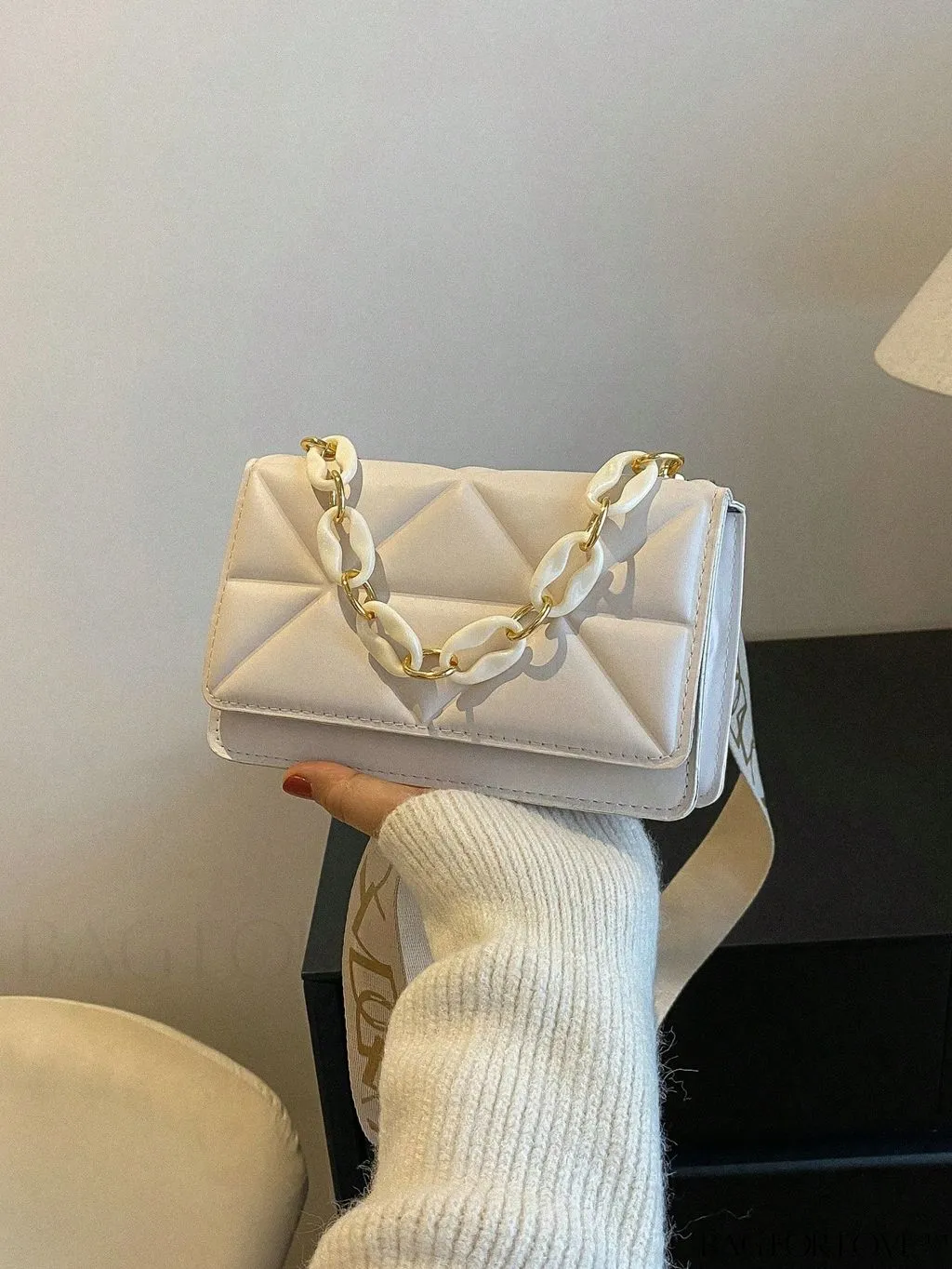 BagForLove - Compact Quilted Satchel: Elegant and Versatile
