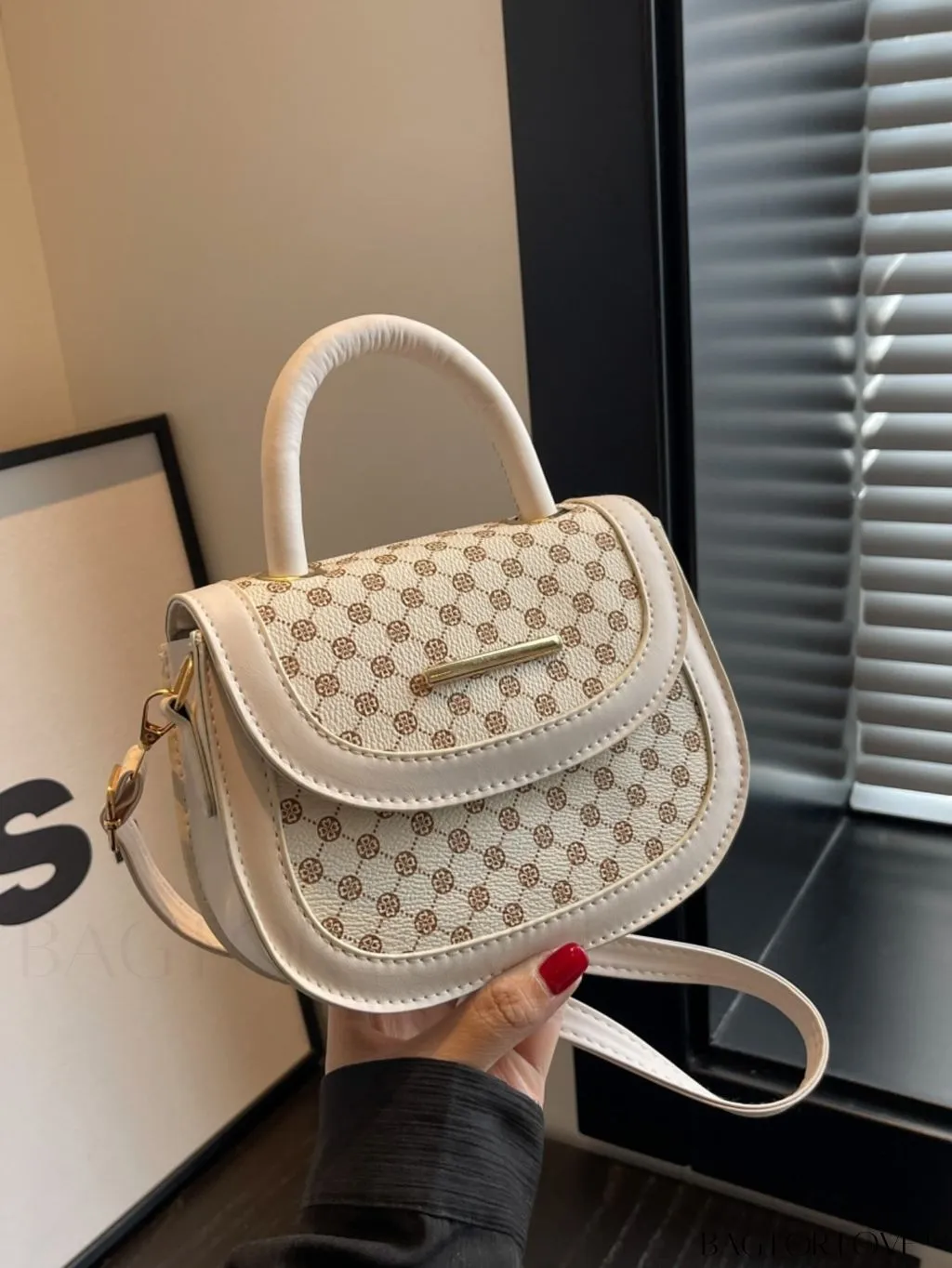 BagForLove - Compact Stylish Printed Handbag with Adjustable Shoulder Strap