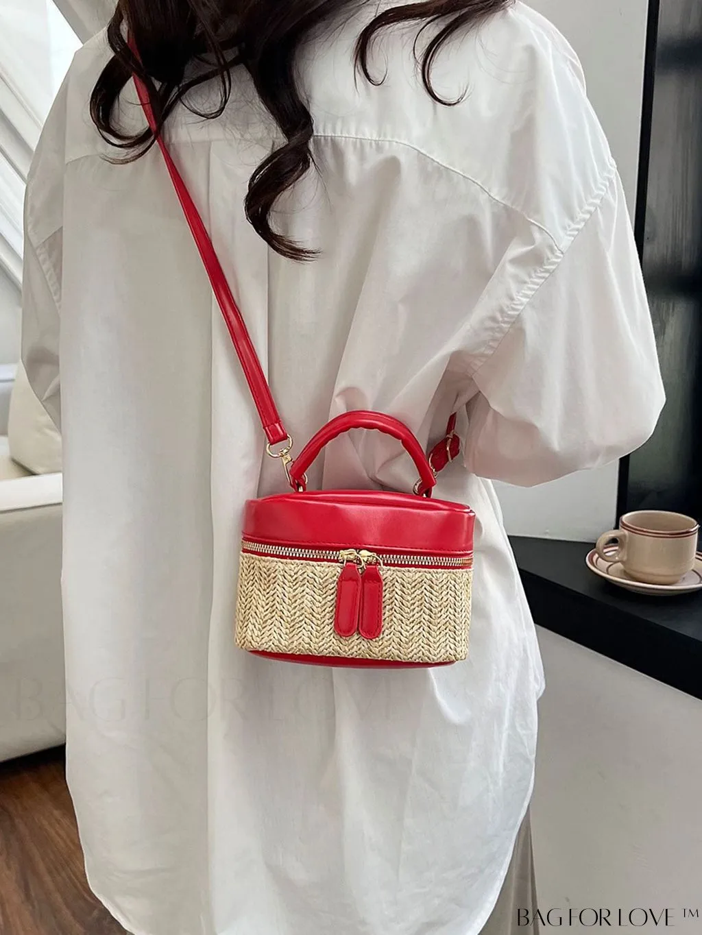 BagForLove - Compact Vacation-Inspired Straw Handbag: Adjustable Contrast Color Shoulder Strap