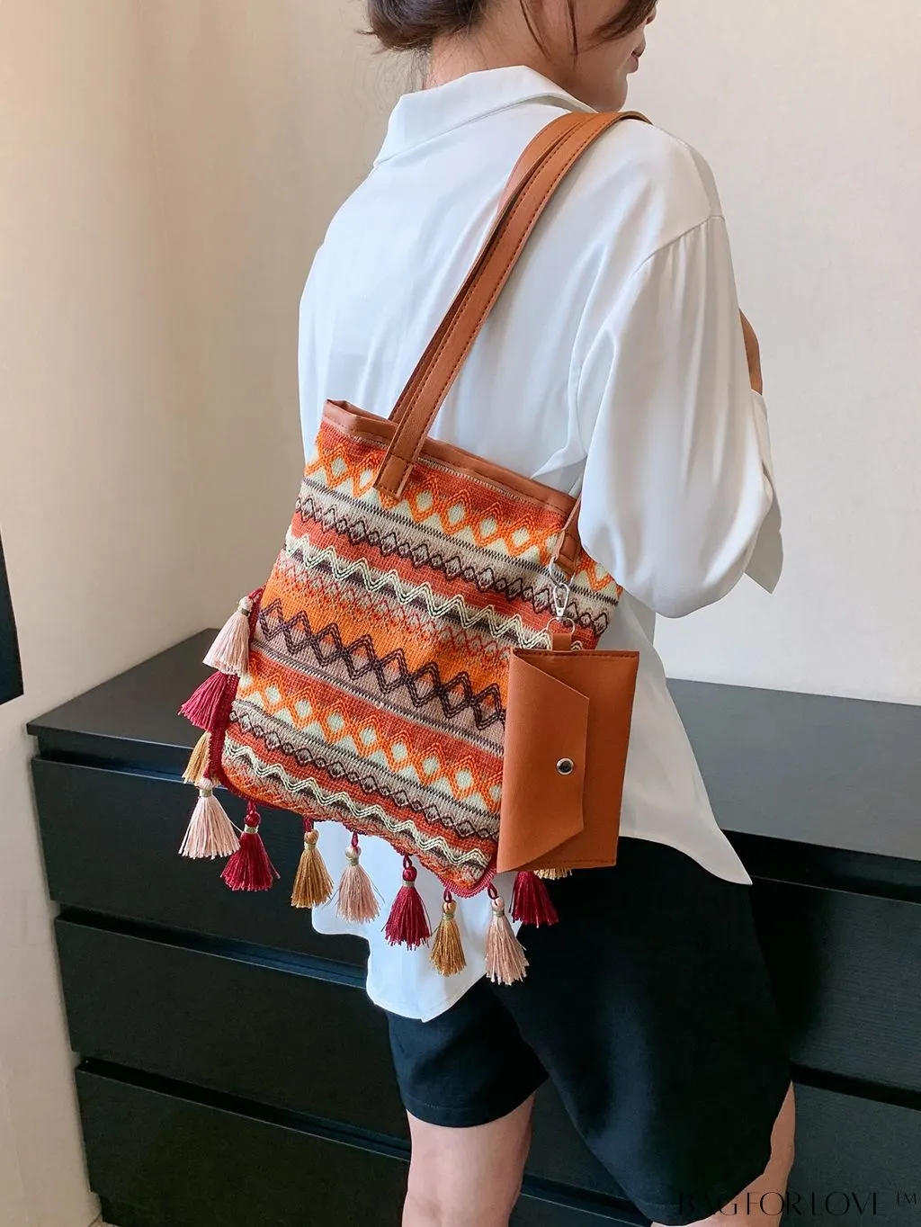 BagForLove - Stylish Geometric Fringed Shoulder Bag with Coin Purse - Latest Fashion Arrival
