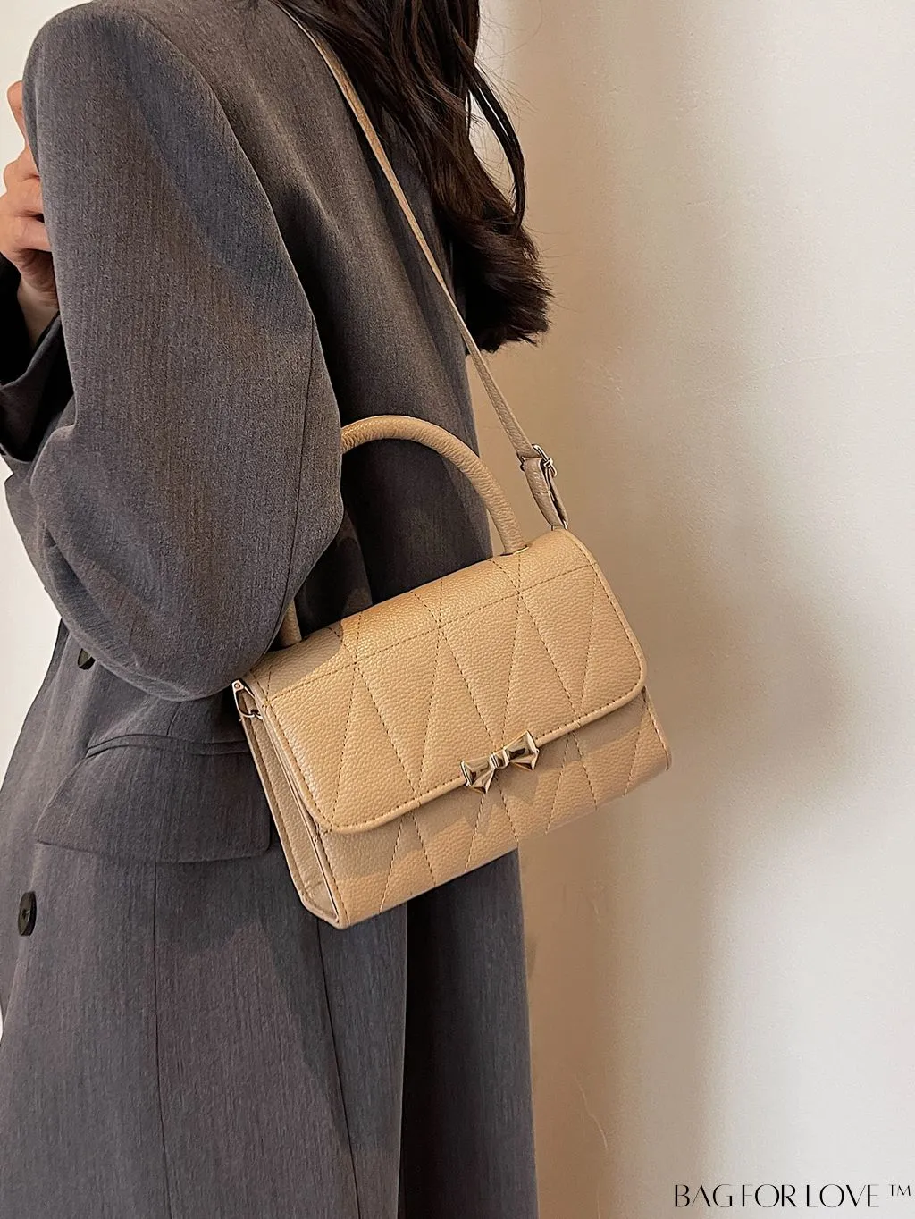 BagForLove - Stylish Handbag with Bow Embellishment and Adjustable Strap