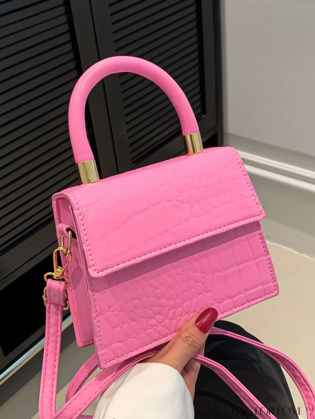 BagForLove - Stylish Mini Square Handheld Bag â Sleek and Fashionable