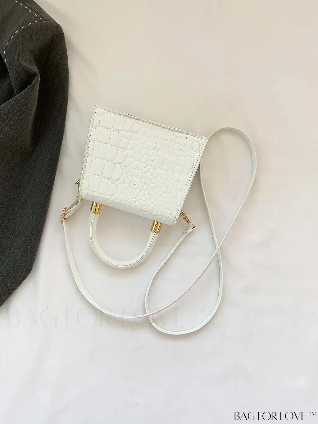 BagForLove - Stylish Mini Square Handheld Bag â Sleek and Fashionable