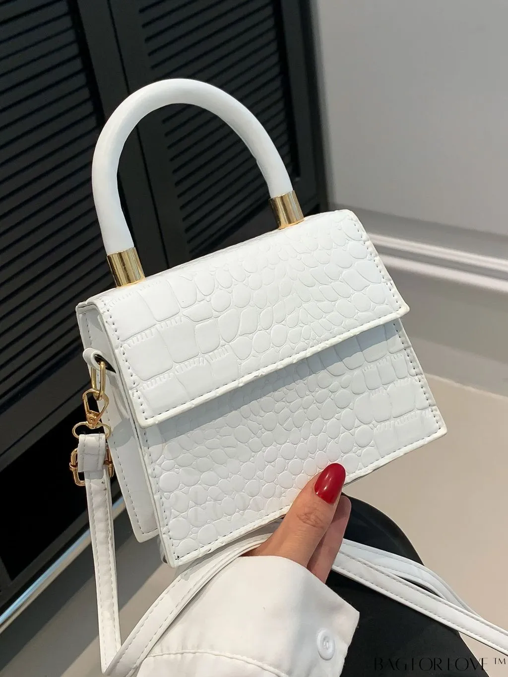 BagForLove - Stylish Mini Square Handheld Bag â Sleek and Fashionable