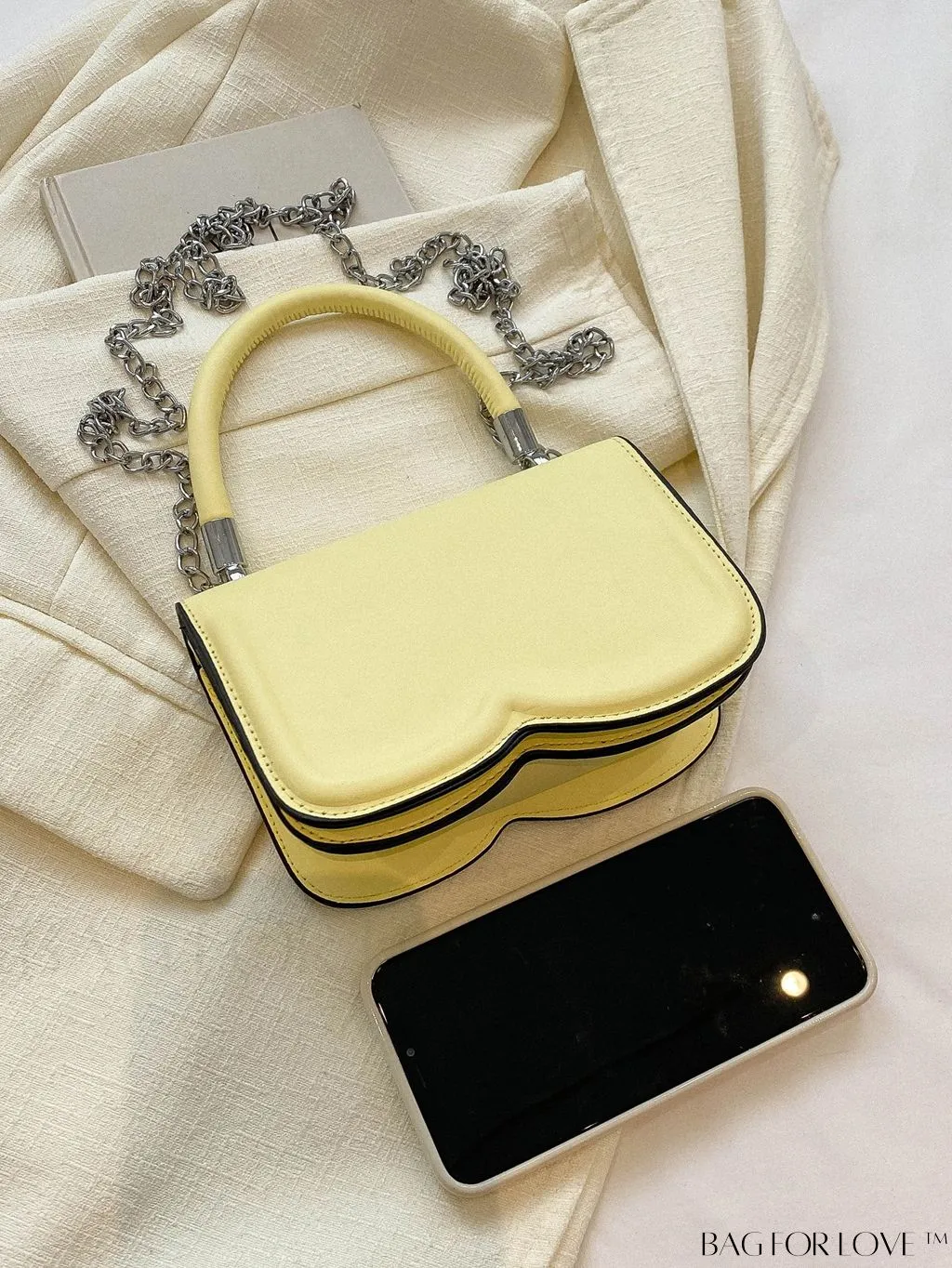 BagForLove - Stylish Solid Retro PU Square Flap Bag - A Fashionable Accessory