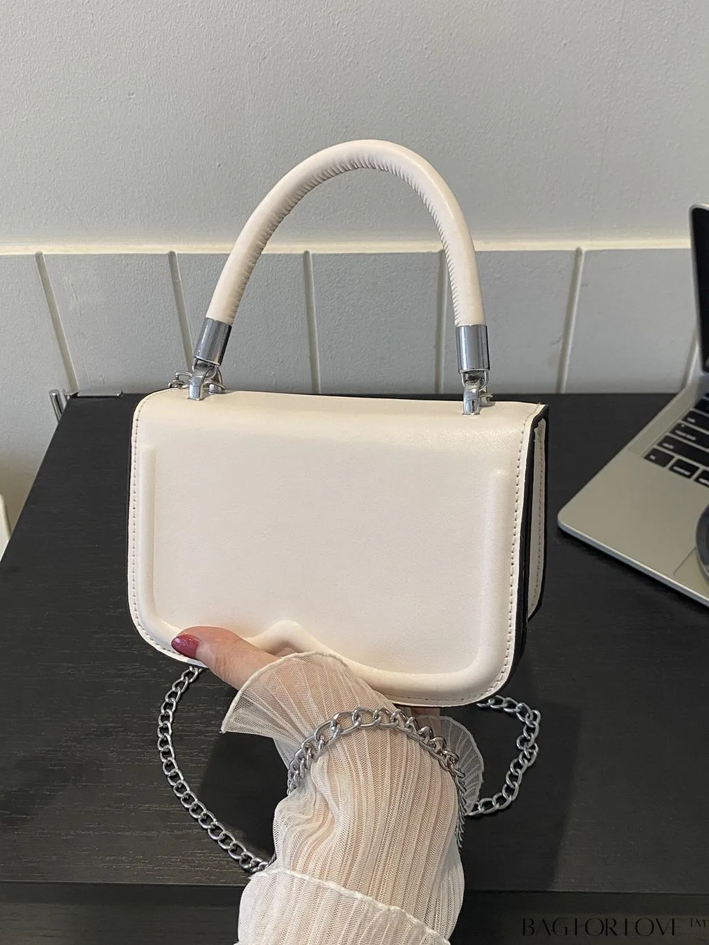 BagForLove - Stylish Solid Retro PU Square Flap Bag - A Fashionable Accessory