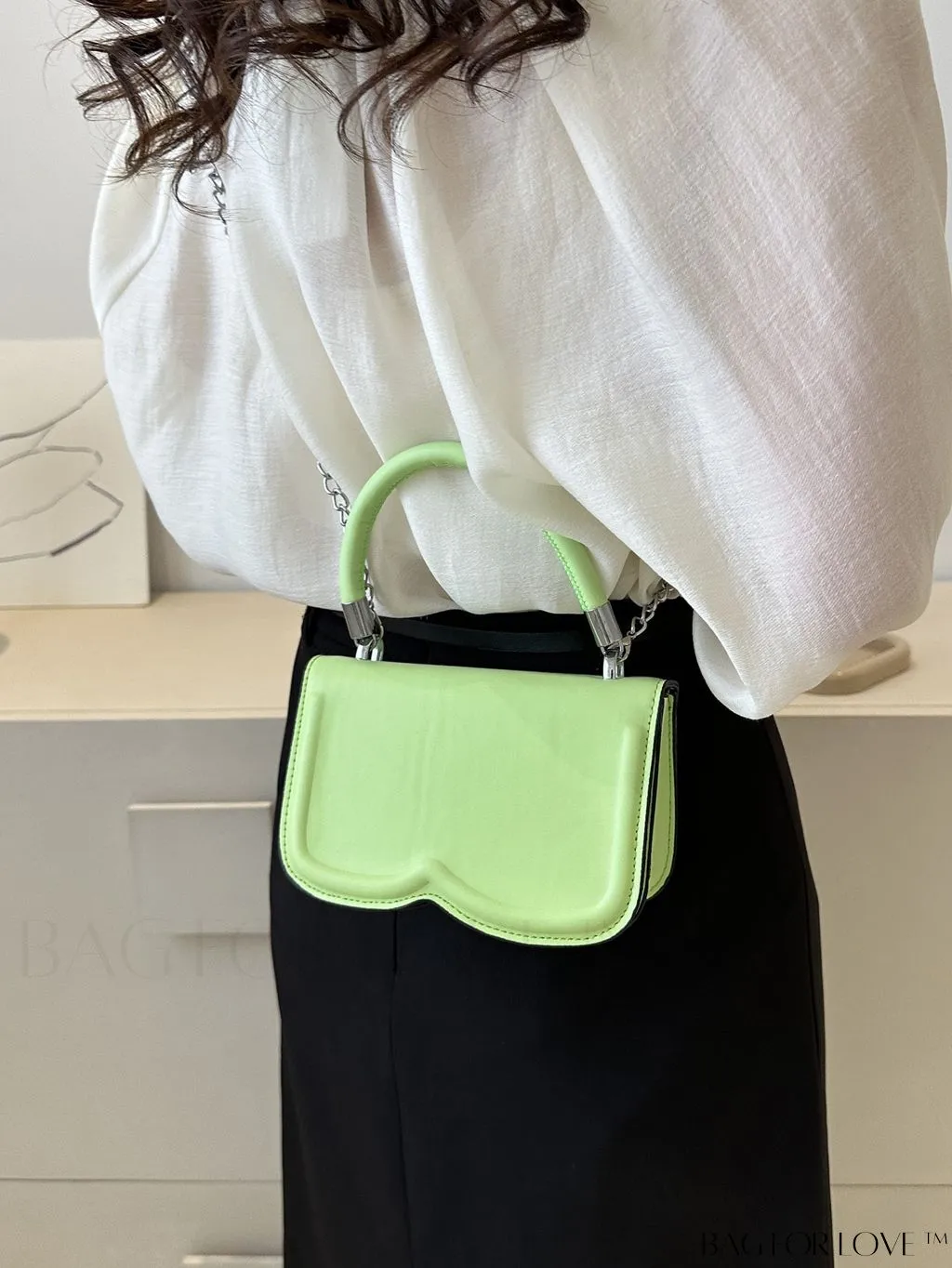 BagForLove - Stylish Solid Retro PU Square Flap Bag - A Fashionable Accessory