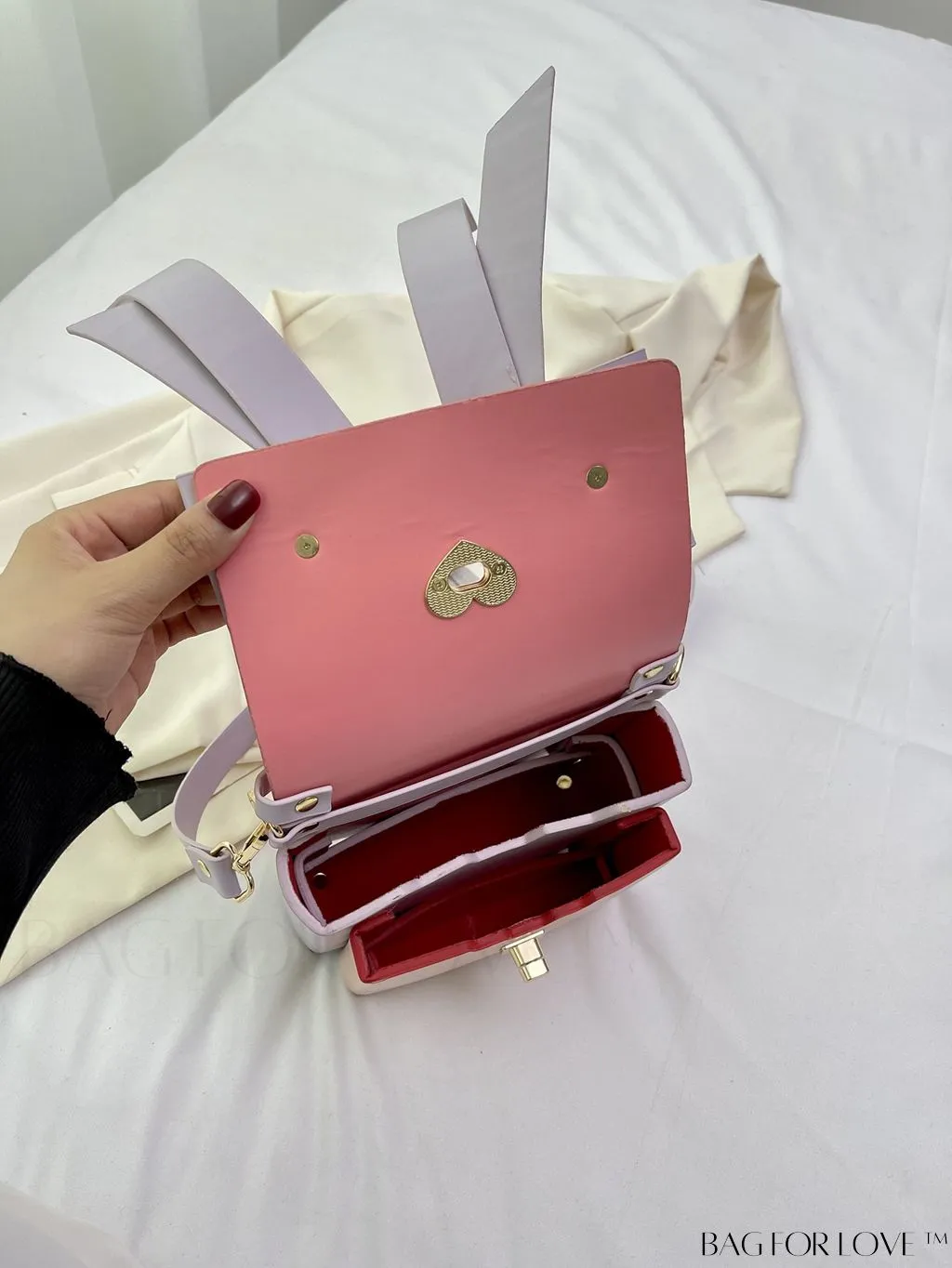 BagForLove - Stylish Twist Lock Handbag with Color Block and Butterfly Knot