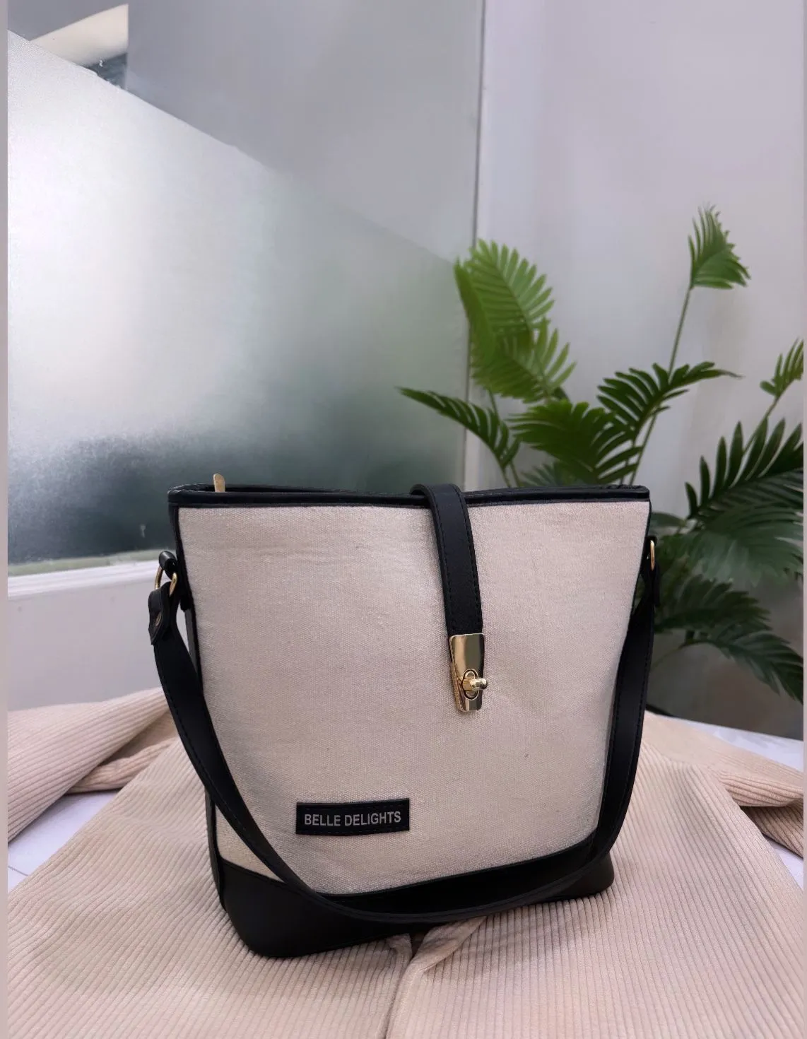 Bucket Bag Black