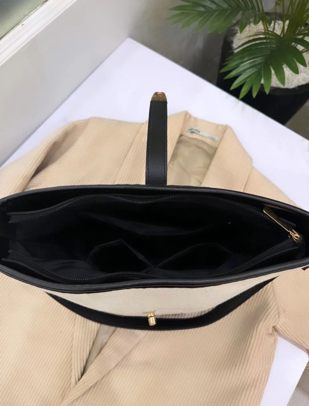 Bucket Bag Black