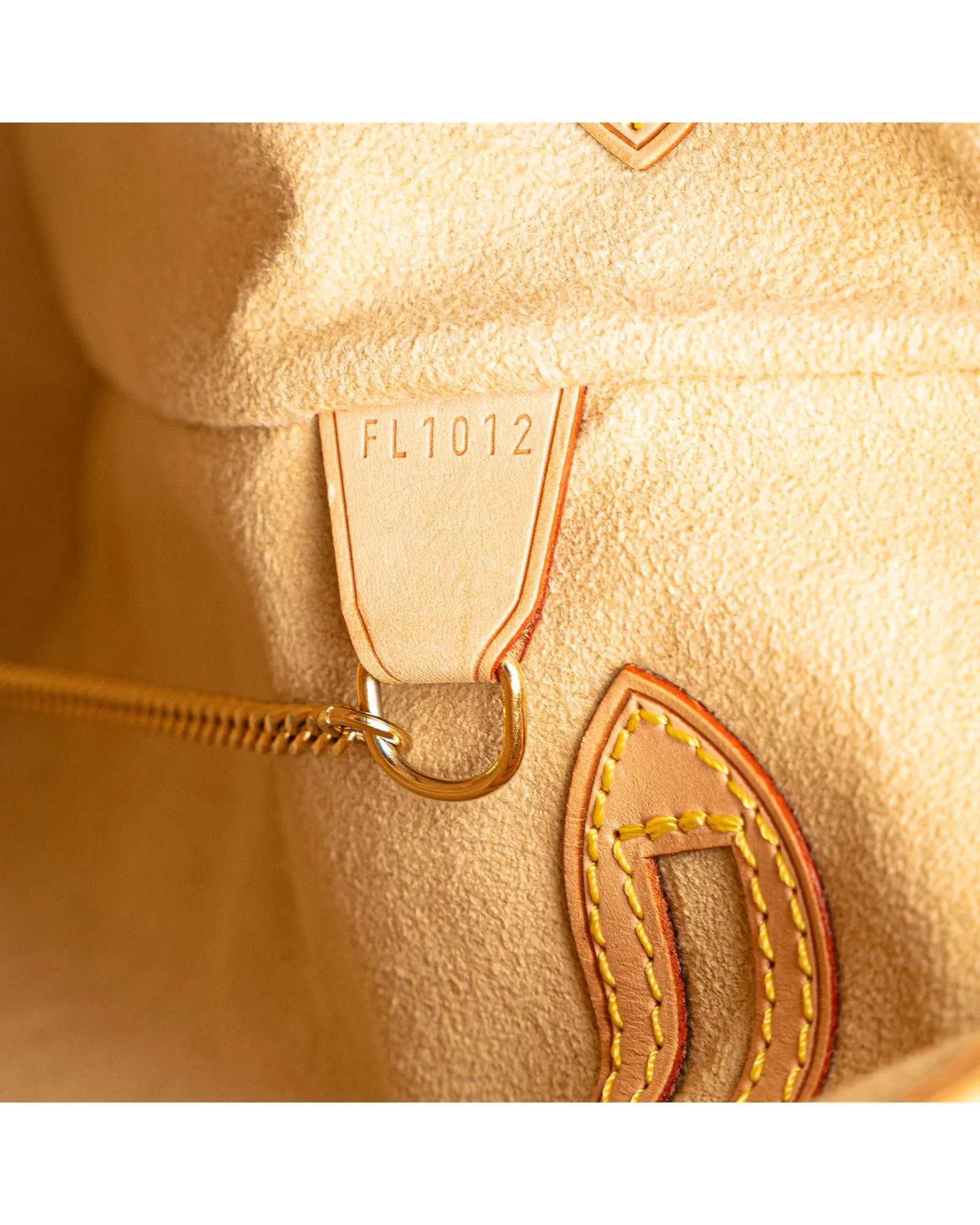 Bucket Bag Tan Leather Style