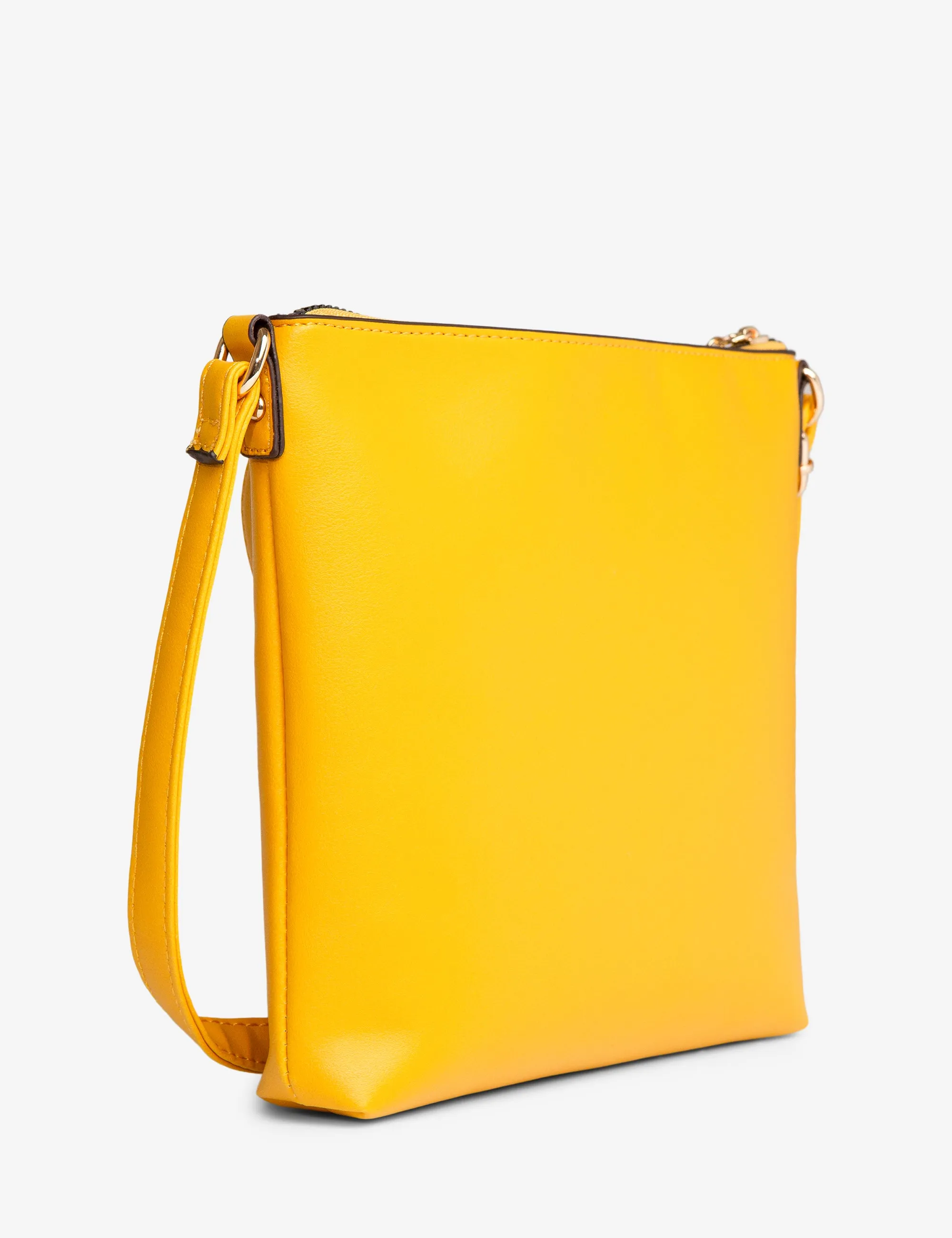 CROSSBODY MEDALLION BAG