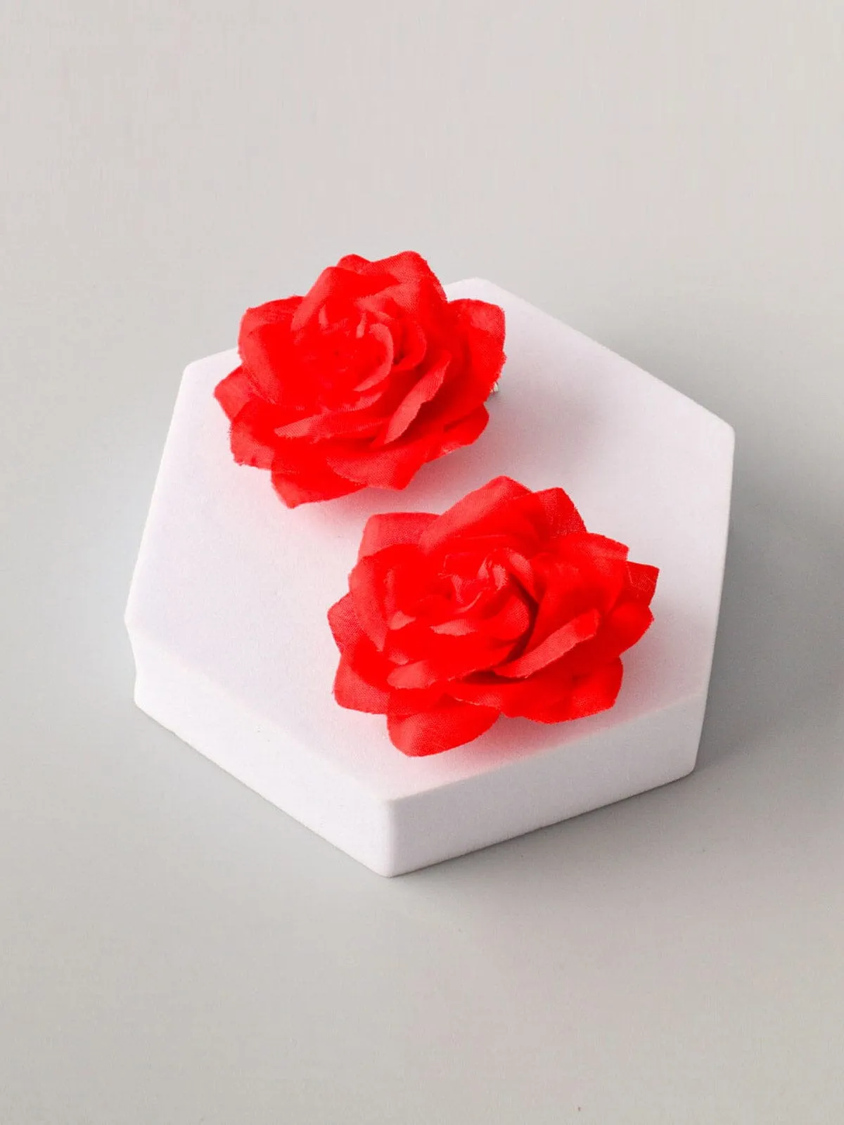 FASHION ASSORTED COLORS RUFFLE HAIR CLIPS WITH SCRUNCHIES